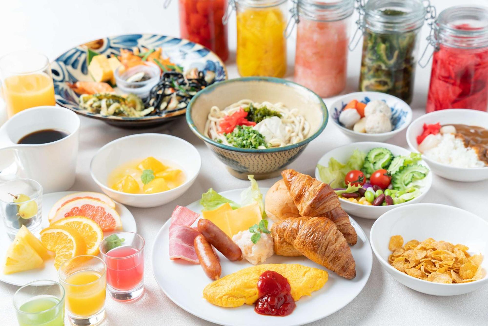 โรงแรมดับเบิลทรี บาย ฮิลตัน นะฮะ โรงแรม