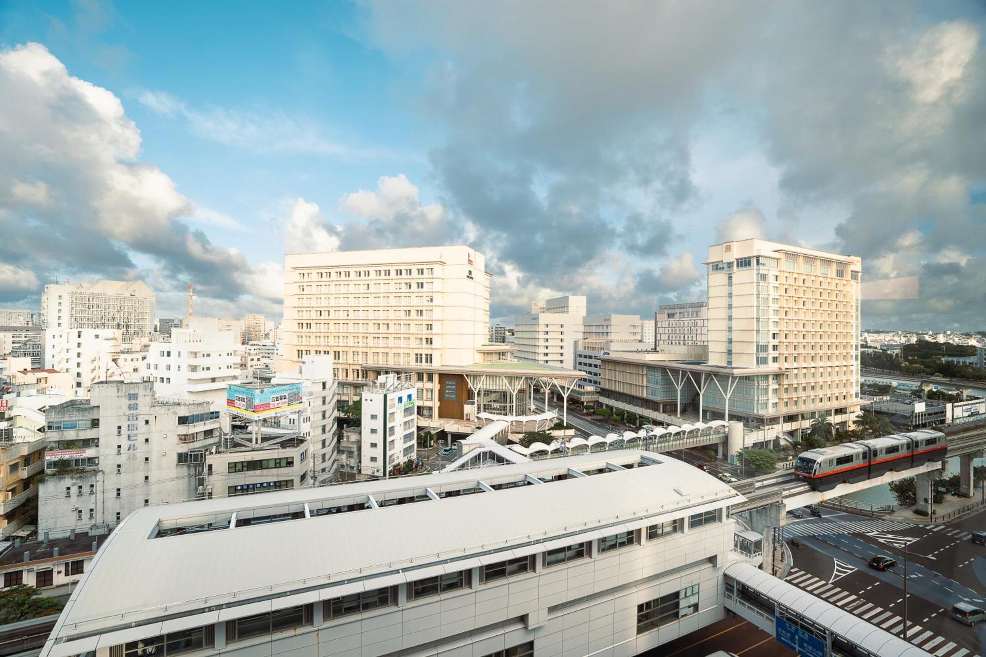 โรงแรม โรงแรมดับเบิลทรี บาย ฮิลตัน นะฮะ
